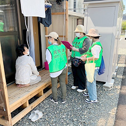 発生直後から多職種チームを派遣し、医療支援や心のケア